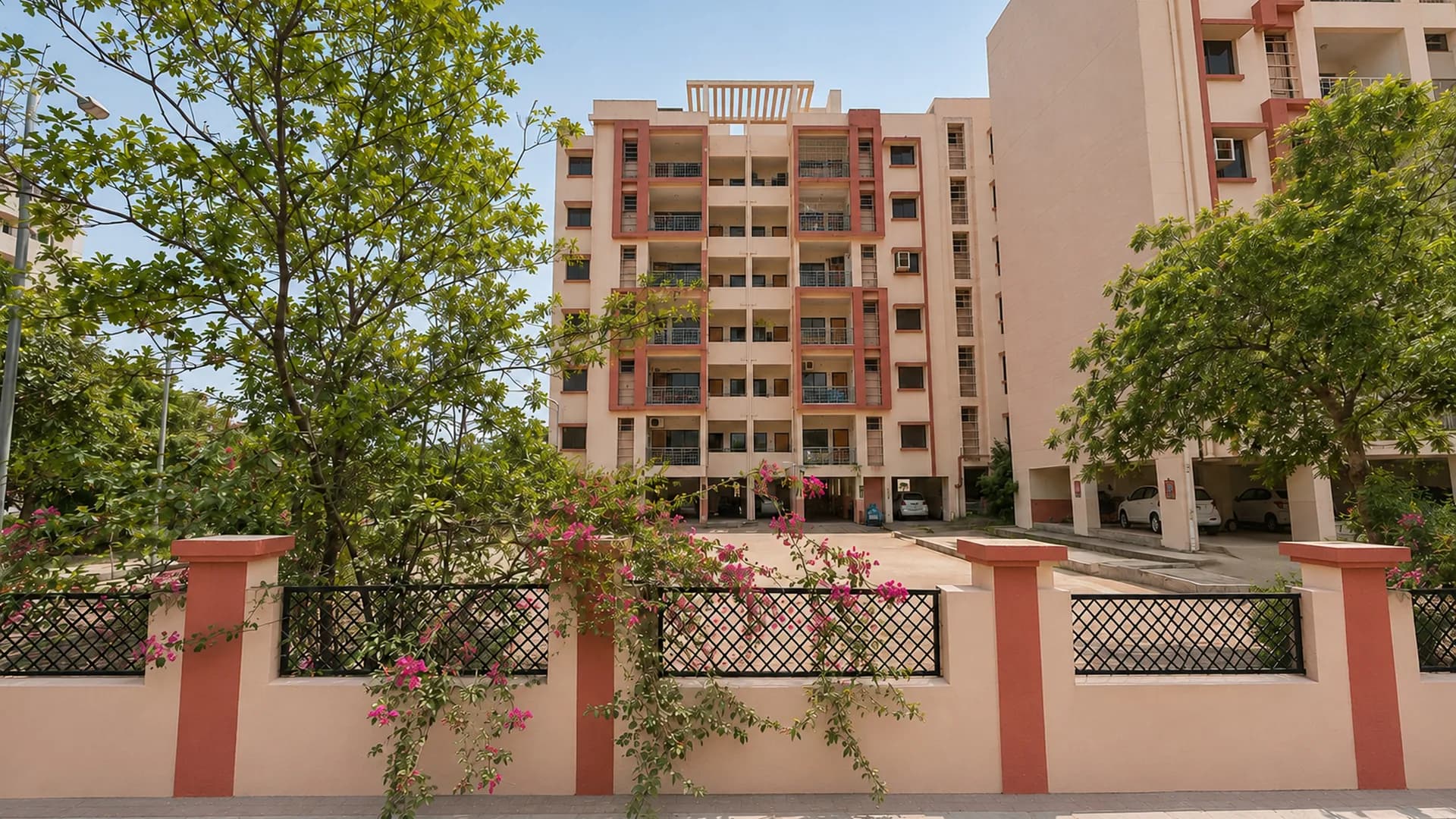 MIG Flat — CGHB Sector 29